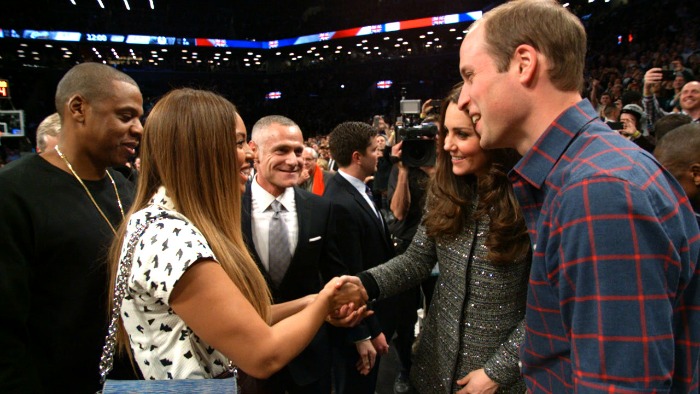 Jay-z-Beyonce Prince-William-Kate on-court-meeting.Still002 resized 700x394
