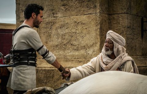 Jack Huston as Ben-Hur and Morgan Freeman as Sheik Ilderim