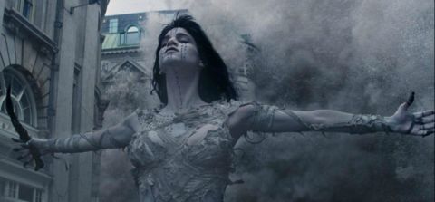 Sofia Boutella as the Mummy in the new movie, The Movie.