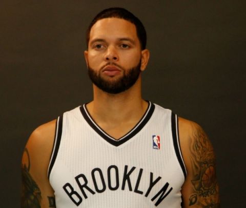 Brooklyn Nets Point Guard Deron Williams exits game for good in second quarter
