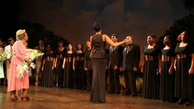 Student Choir serenades Tony Award-winning actress, Cicely Tyson at Final Curtain for the Broadway production, The Trip To Bountiful