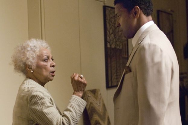 Ruby Dee and Denzel Washington in the movie, American Gangster