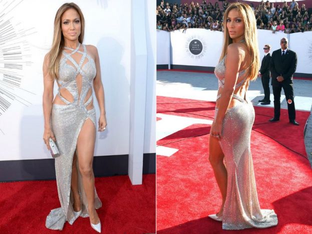 Jennifer Lopez on the red carpet at MTV Video Music Awards 2014